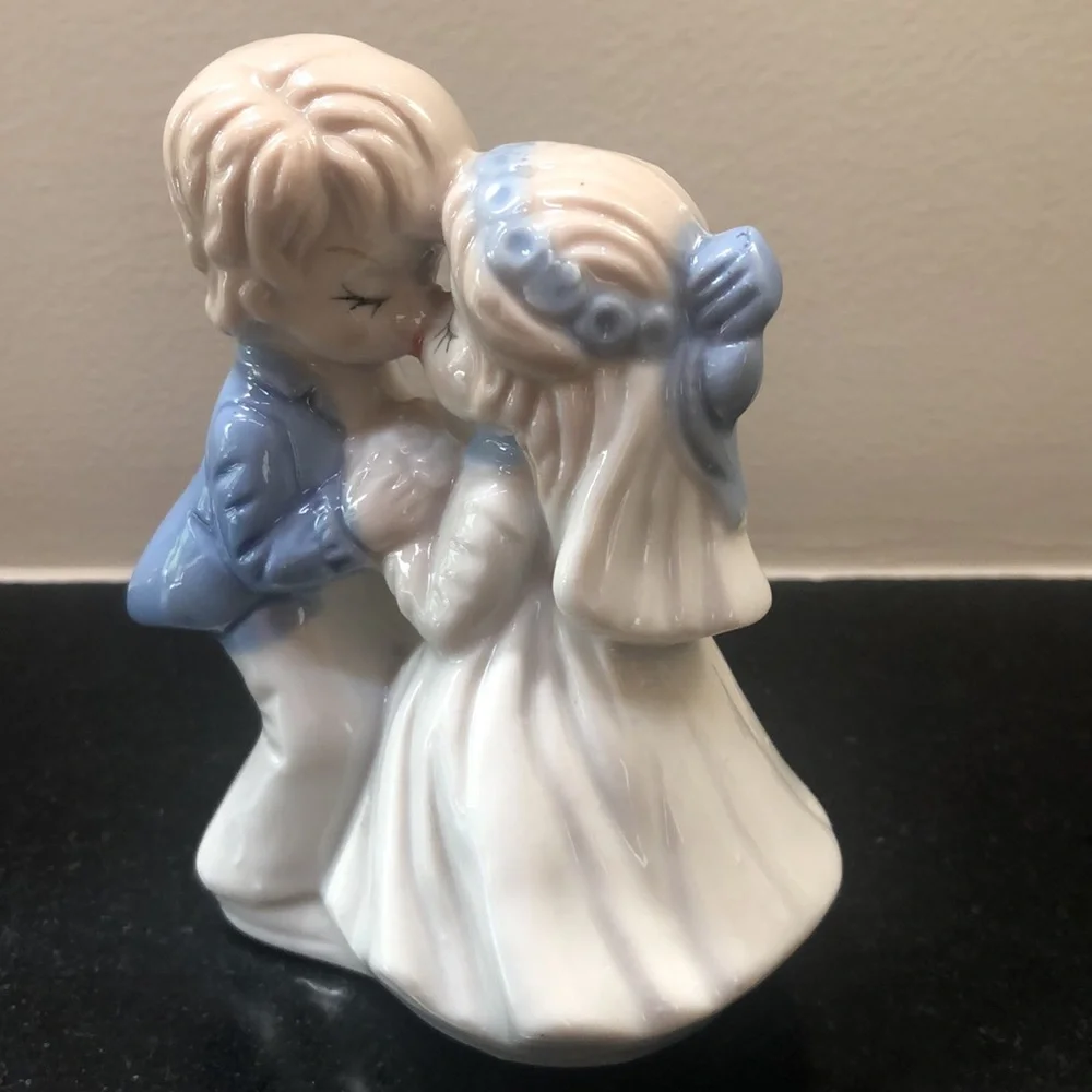 Vintage Ceramic Porcelain Figurine of Kissing Wedding Couple Cake Topper- Blue